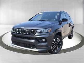 Used 2023 Jeep Compass Limited image 1