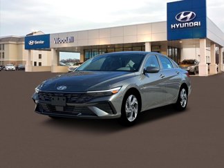 New 2025 Hyundai Elantra SEL image 1
