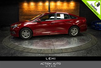 Used 2015 Hyundai Sonata SE image 1