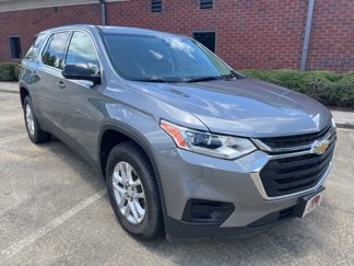 Used 2020 Chevrolet Traverse LS image 1