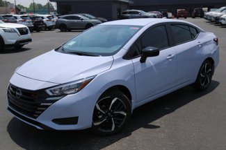 New 2025 Nissan Versa SR w/ Trunk Package image 1