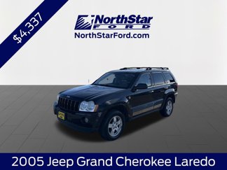 Used 2005 Jeep Grand Cherokee Laredo image 1