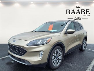 Used 2021 Ford Escape Titanium image 1