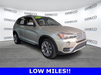 Used 2017 BMW X3 xDrive28i image 1