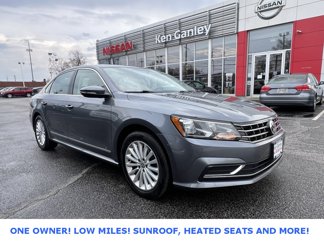Used 2017 Volkswagen Passat 1.8T SE image 1