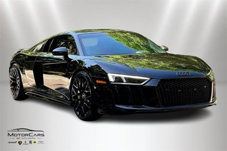 Used 2017 Audi R8 V10 plus image 1