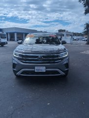 Used 2022 Volkswagen Atlas Cross Sport SE w/ Black Wheel Package image 1