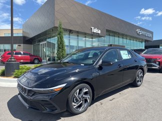 New 2025 Hyundai Elantra Sport image 1