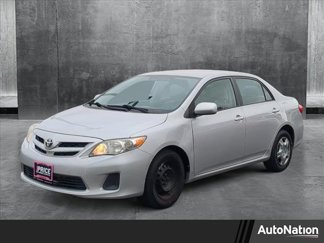 Used 2011 Toyota Corolla LE image 1