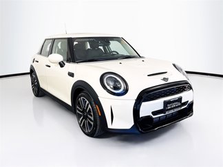 Certified 2022 MINI Cooper S w/ Premium Package image 1