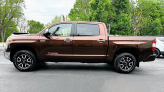 Used 2017 Toyota Tundra Limited image 1