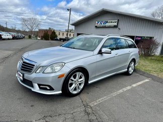 Used 2011 Mercedes-Benz E 350 4MATIC Wagon image 1