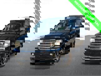 Used 2007 Chrysler Aspen Limited image 1