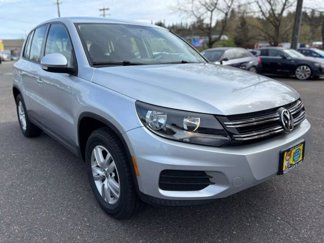 Used 2012 Volkswagen Tiguan S image 1