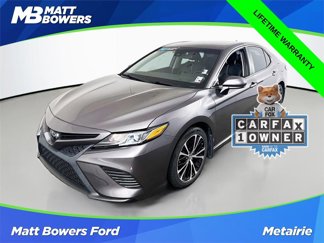 Used 2019 Toyota Camry L image 1