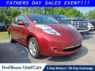Used 2014 Nissan Leaf SV w/ LED & Quick Charge Package image 1