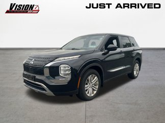 Used 2022 Mitsubishi Outlander ES image 1