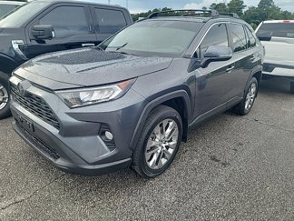 Used 2021 Toyota RAV4 XLE Premium image 1