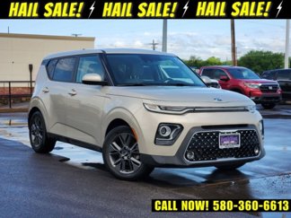Used 2020 Kia Soul EX image 1