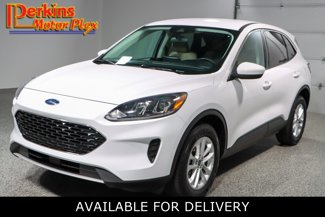 Used 2021 Ford Escape SE image 1