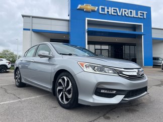 Used 2016 Honda Accord EX image 1
