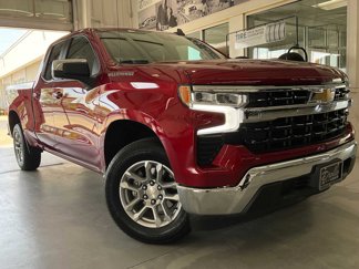 Used 2022 Chevrolet Silverado 1500 LT w/ Convenience Package II image 1