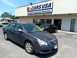 Used 2010 Toyota Avalon XLS image 1