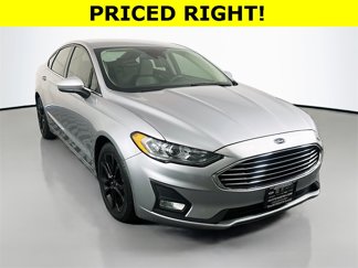 Used 2020 Ford Fusion SE w/ Equipment Group 151A video 1