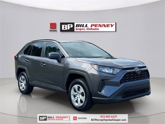Used 2021 Toyota RAV4 LE image 1