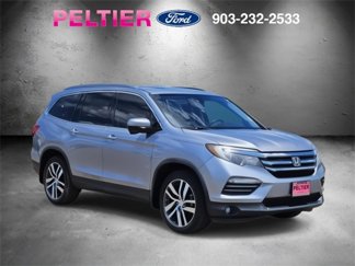 Used 2017 Honda Pilot Touring image 1