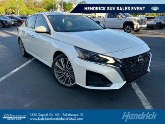 Used 2023 Nissan Altima 2.5 SL image 1