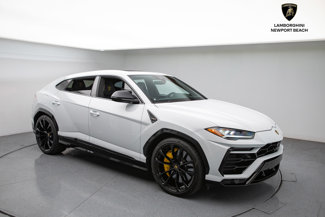 Used 2022 Lamborghini Urus image 1