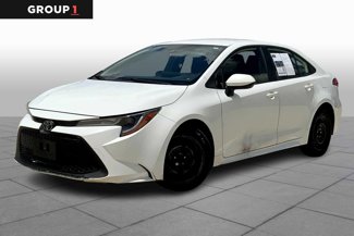 Used 2020 Toyota Corolla LE image 1