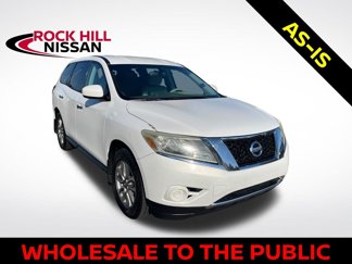 Used 2013 Nissan Pathfinder S image 1