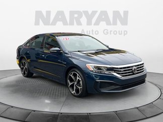 Used 2021 Volkswagen Passat 2.0T R-Line image 1