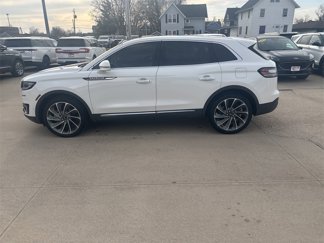 Used 2020 Lincoln Nautilus Reserve w/ Equipment Group 202A image 1