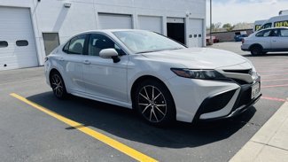 Used 2023 Toyota Camry SE image 1