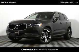 Used 2018 Volvo XC60 T5 Momentum w/ Vision Package image 1