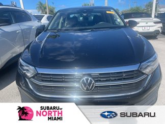 Used 2023 Volkswagen Jetta SE w/ Panoramic Sunroof Package image 1