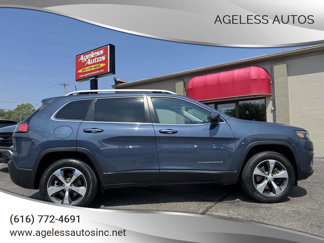 Used 2020 Jeep Cherokee Limited image 1