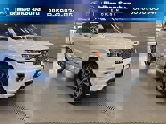 Used 2017 Jeep Grand Cherokee Overland image 1
