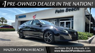 Used 2023 Nissan Altima 2.5 SR image 1