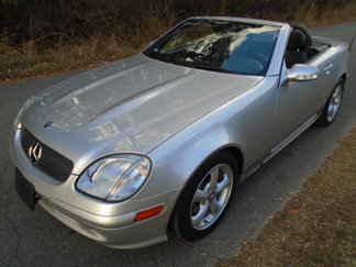 Used 2001 Mercedes-Benz SLK 320 image 1