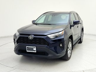 Used 2022 Toyota RAV4 XLE Premium image 1