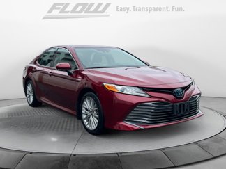 Used 2019 Toyota Camry XLE image 1