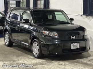 Used 2010 Scion xB image 1
