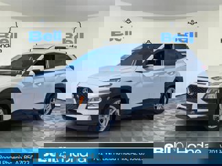 Used 2021 Hyundai Kona SE image 1
