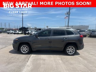 Used 2015 Jeep Cherokee Latitude image 1