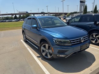 Used 2019 Volkswagen Tiguan SEL Premium image 1