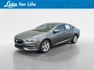 Used 2018 Buick Regal Preferred image 1
